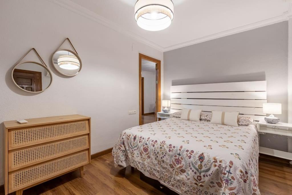 Apartamento Con Terraza A 4 Minutos De La Catedral Granada Buitenkant foto