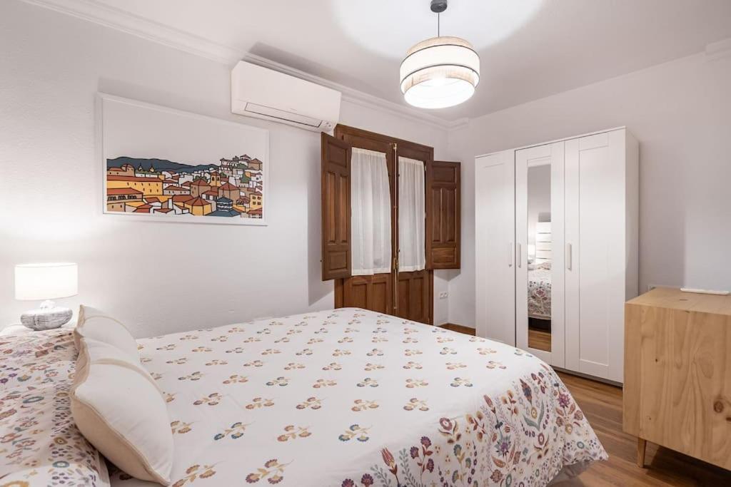 Apartamento Con Terraza A 4 Minutos De La Catedral Granada Buitenkant foto