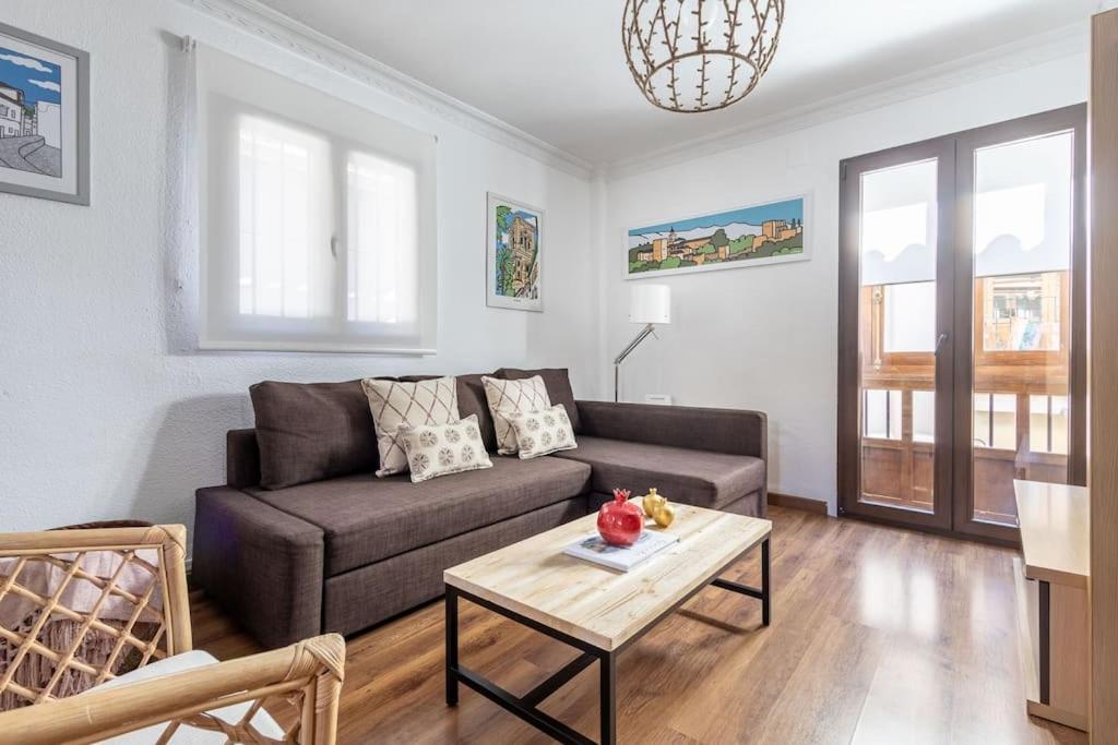 Apartamento Con Terraza A 4 Minutos De La Catedral Granada Buitenkant foto