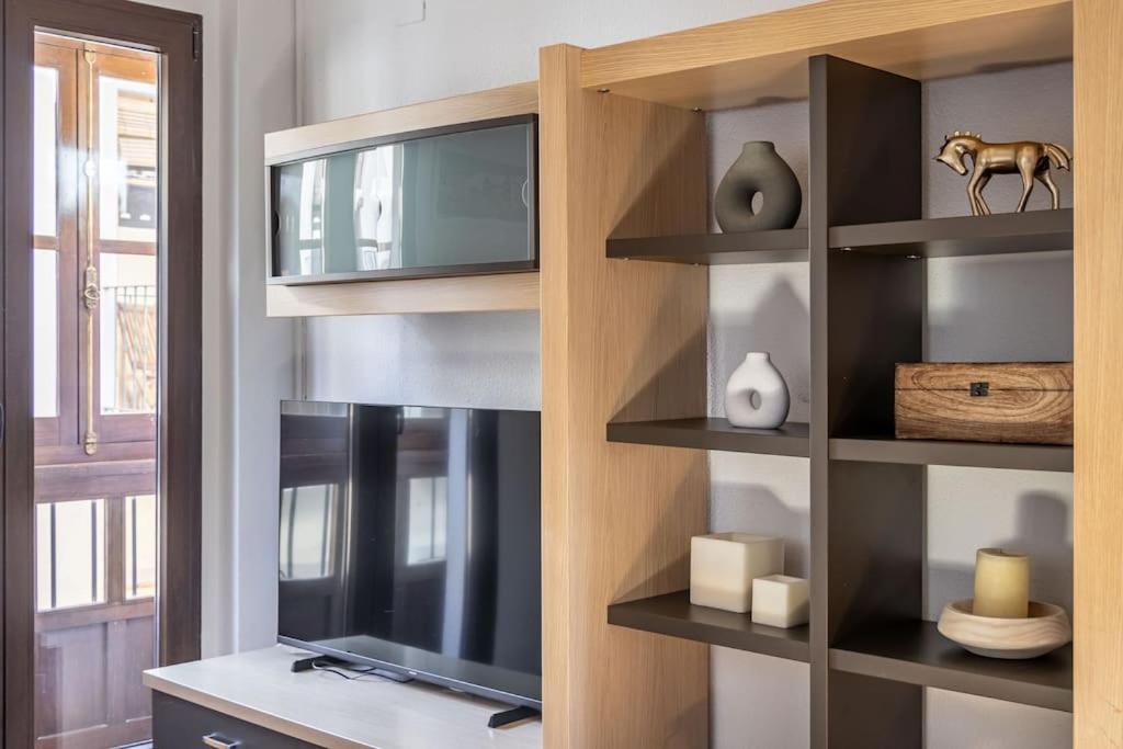 Apartamento Con Terraza A 4 Minutos De La Catedral Granada Buitenkant foto