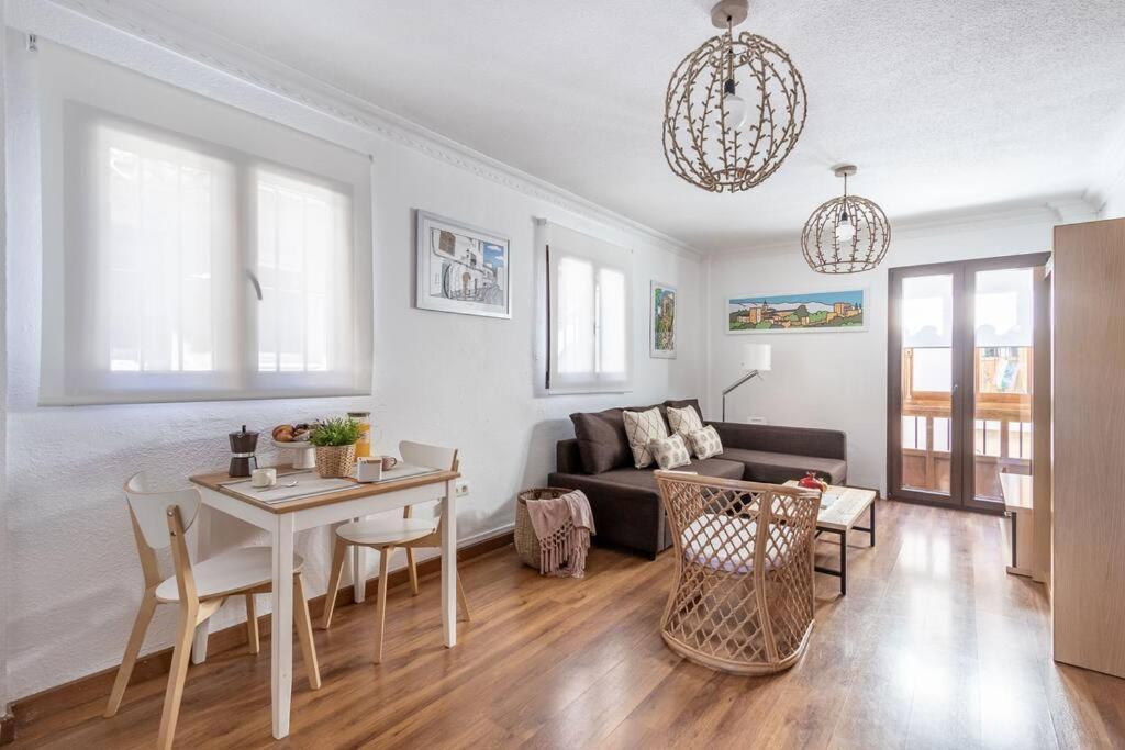 Apartamento Con Terraza A 4 Minutos De La Catedral Granada Buitenkant foto