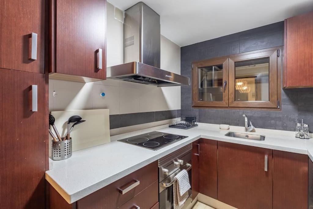 Apartamento Con Terraza A 4 Minutos De La Catedral Granada Buitenkant foto